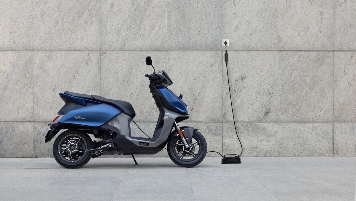 VIDA V2 Electric Scooter: 